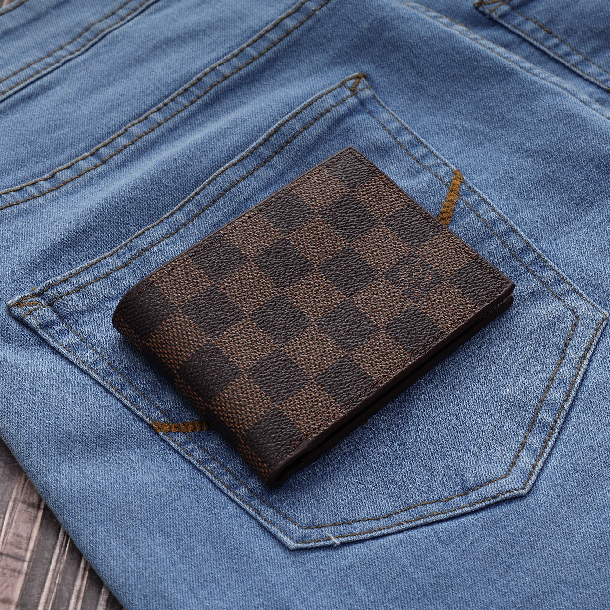 Brown Checkered Premium Wallet - Image 5