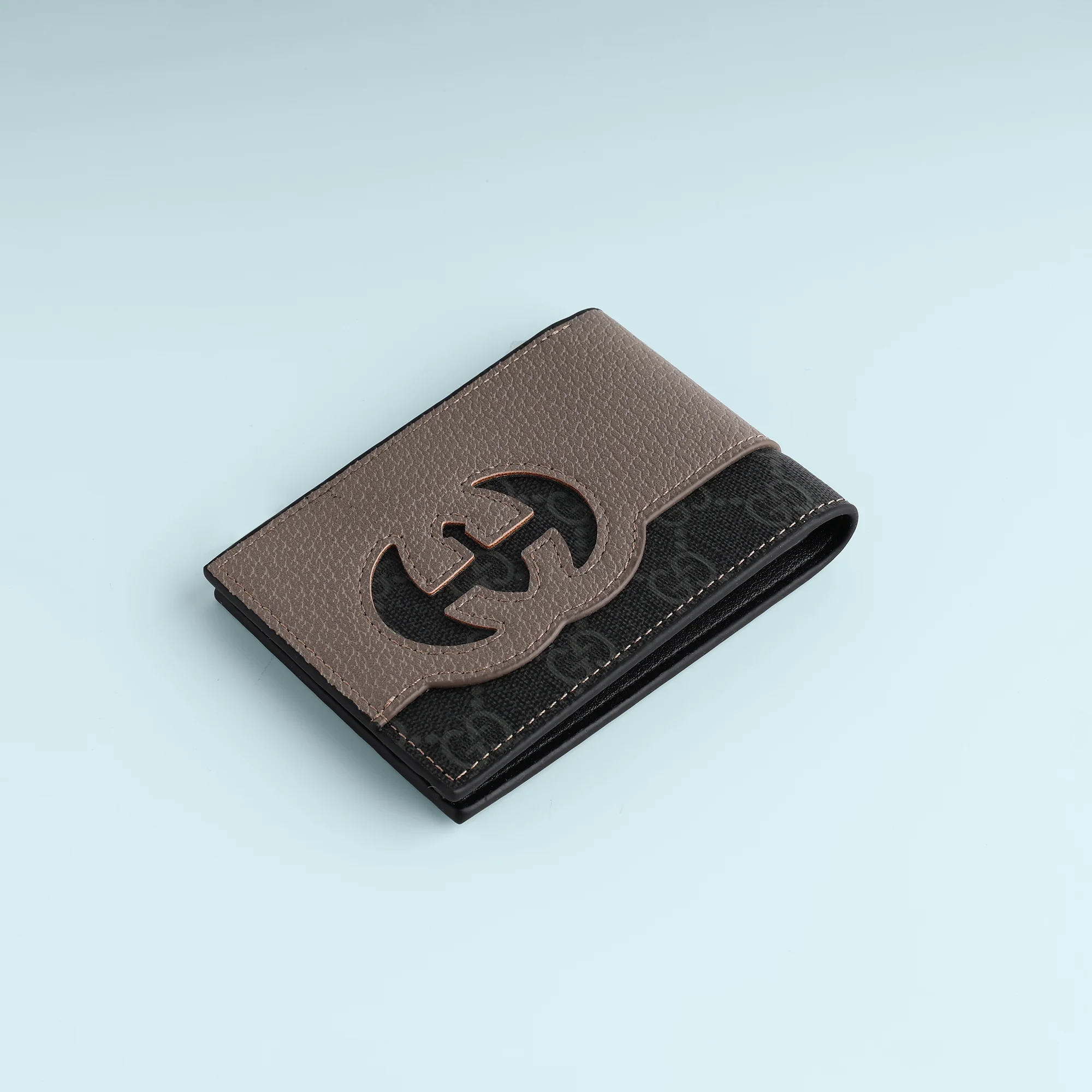 Cut-Out Logo Style Wallet - Image 3