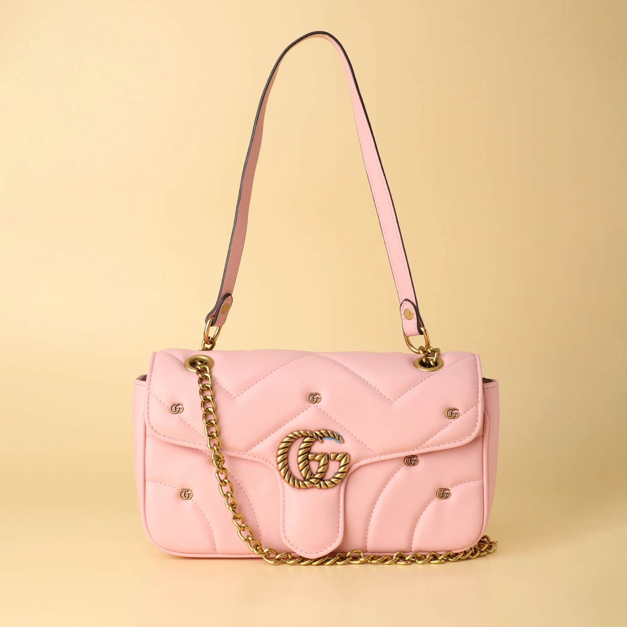 GG Marmont Small Shoulder Bag