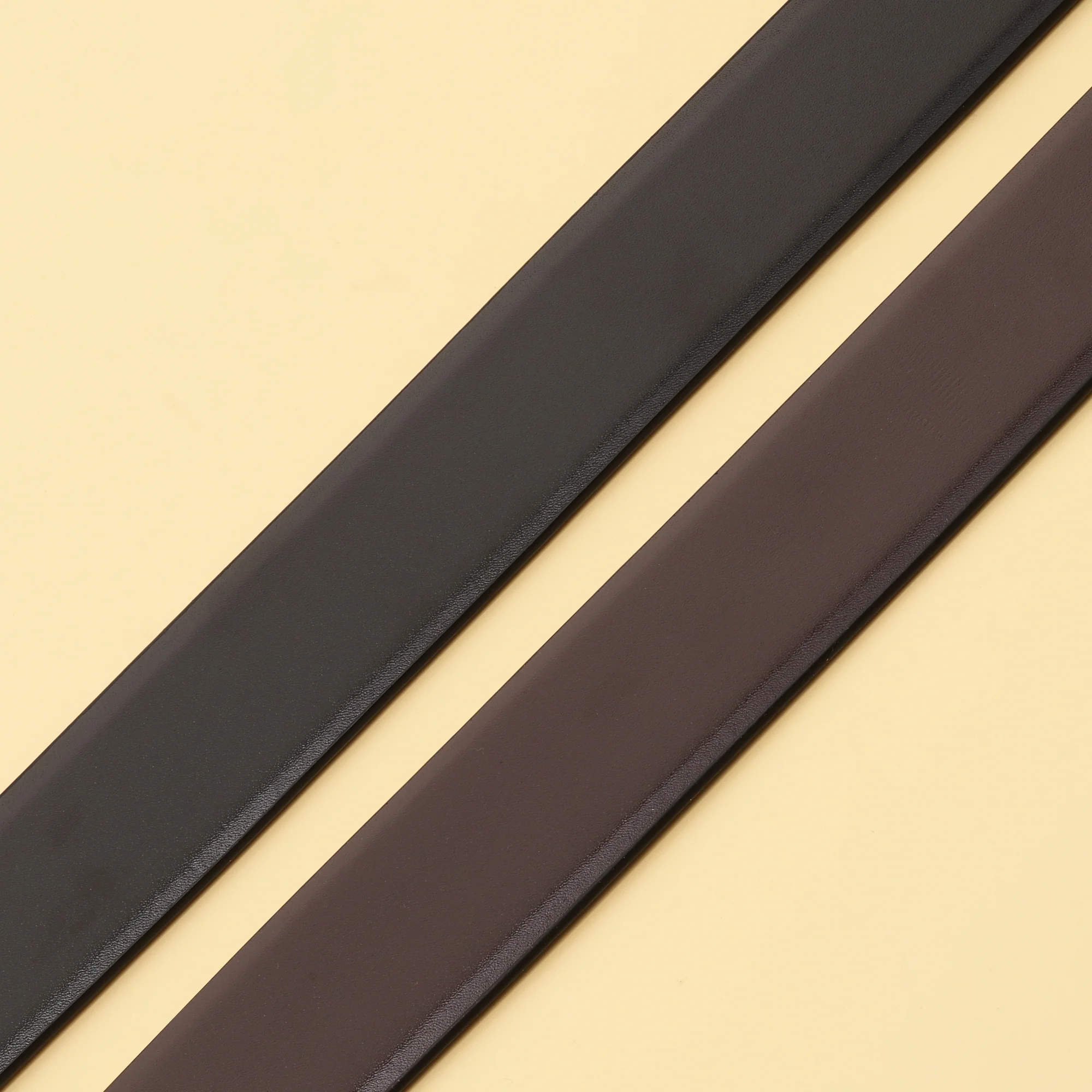 Signature silver leather Belt - Image 5