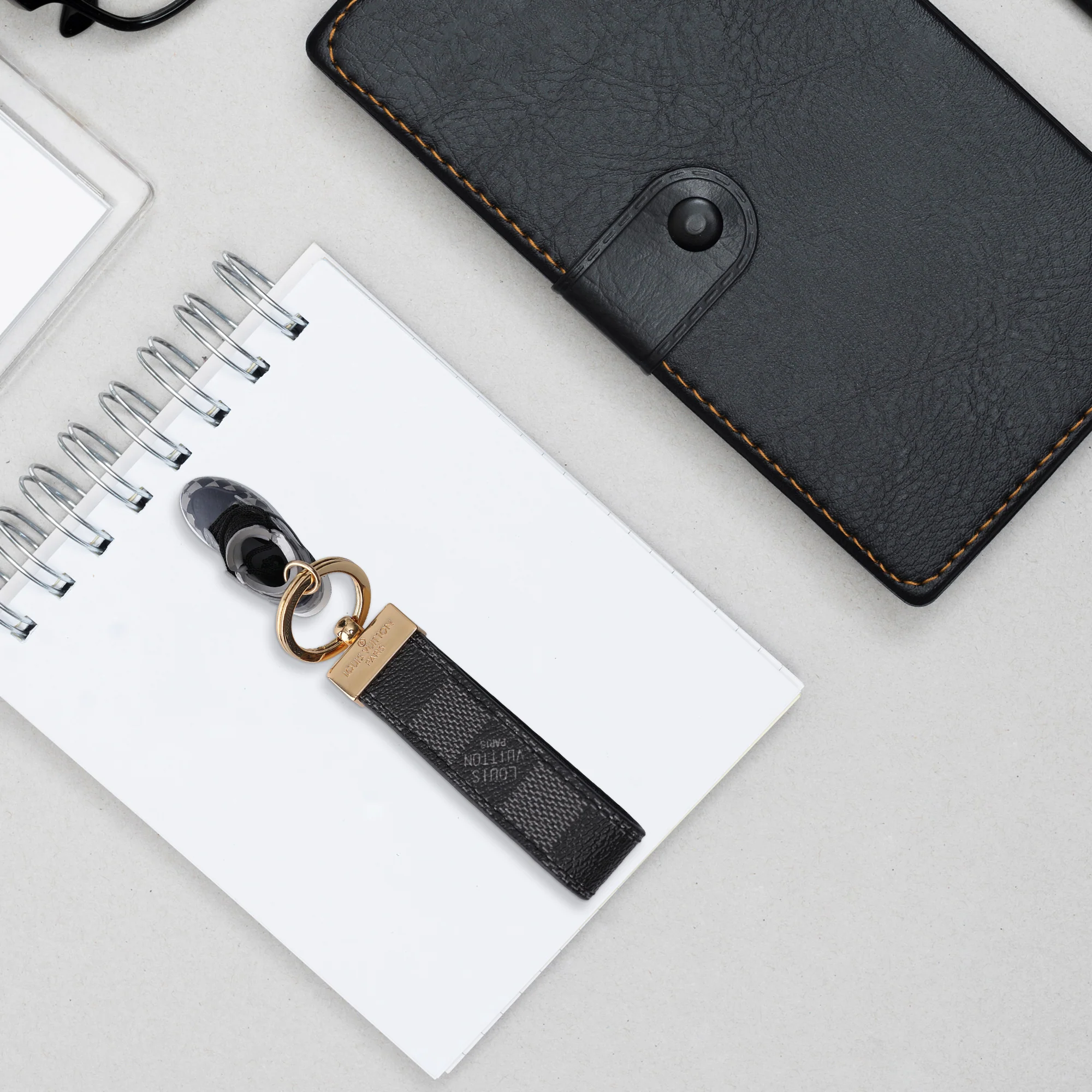 Midnight Loop Keychain - Image 4