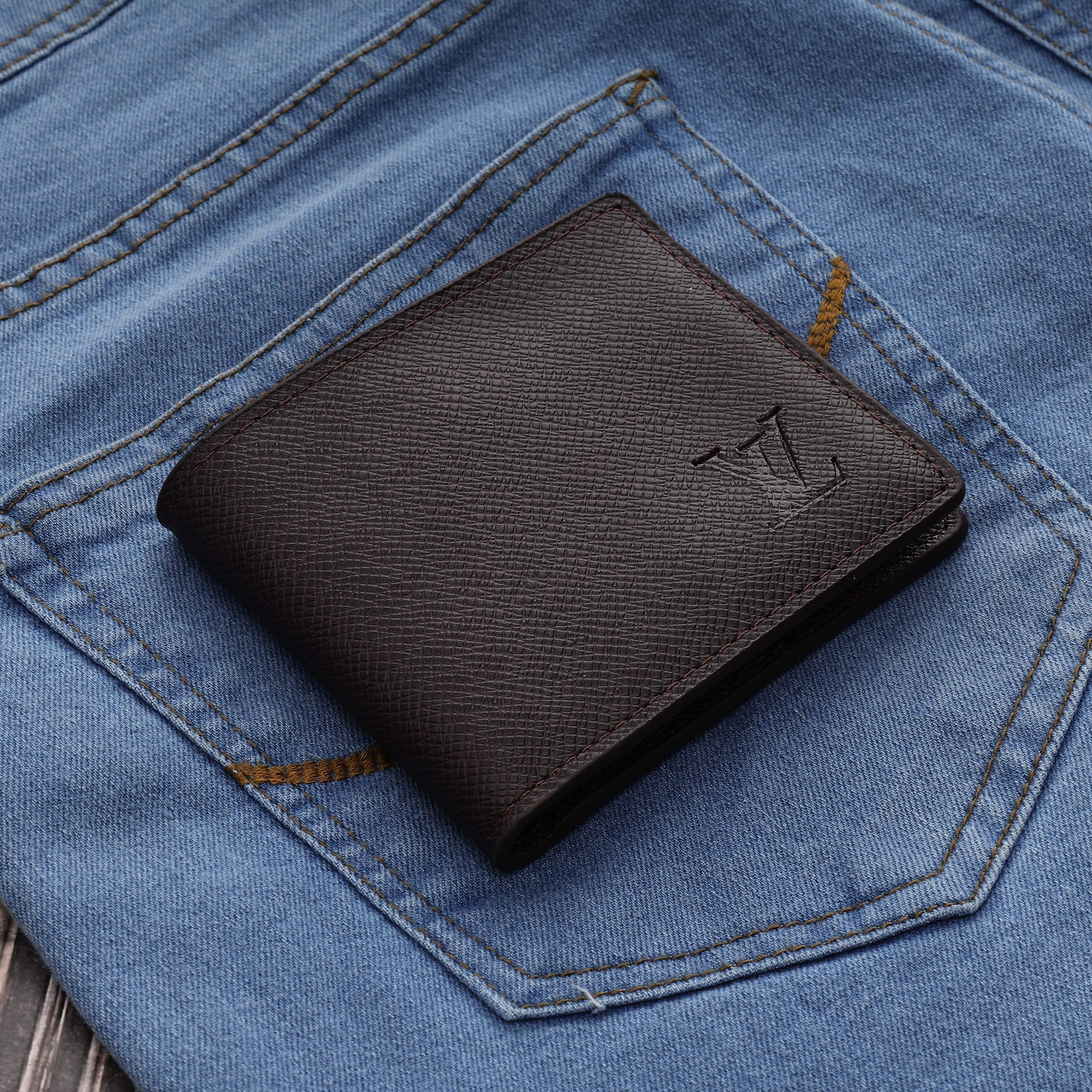 Rich Brown Textured Wallet - Image 5